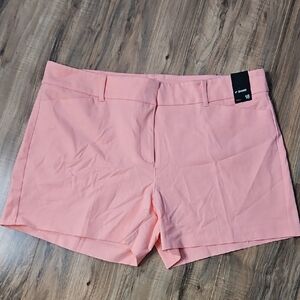 New York & Company Women's Peach Shorts NWT
